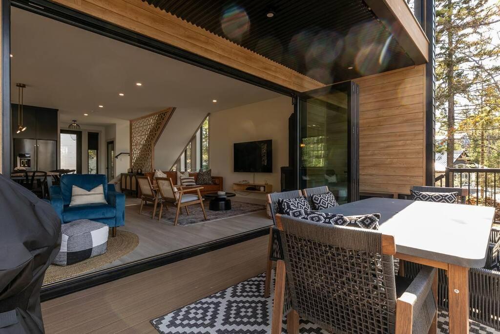 Numinous Cottage Long Lake Oasis Centre Rawdon Екстер'єр фото