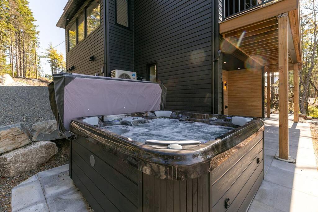 Numinous Cottage Long Lake Oasis Centre Rawdon Екстер'єр фото